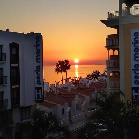 Apartamento Turistico Azahara Nerja Extérieur photo